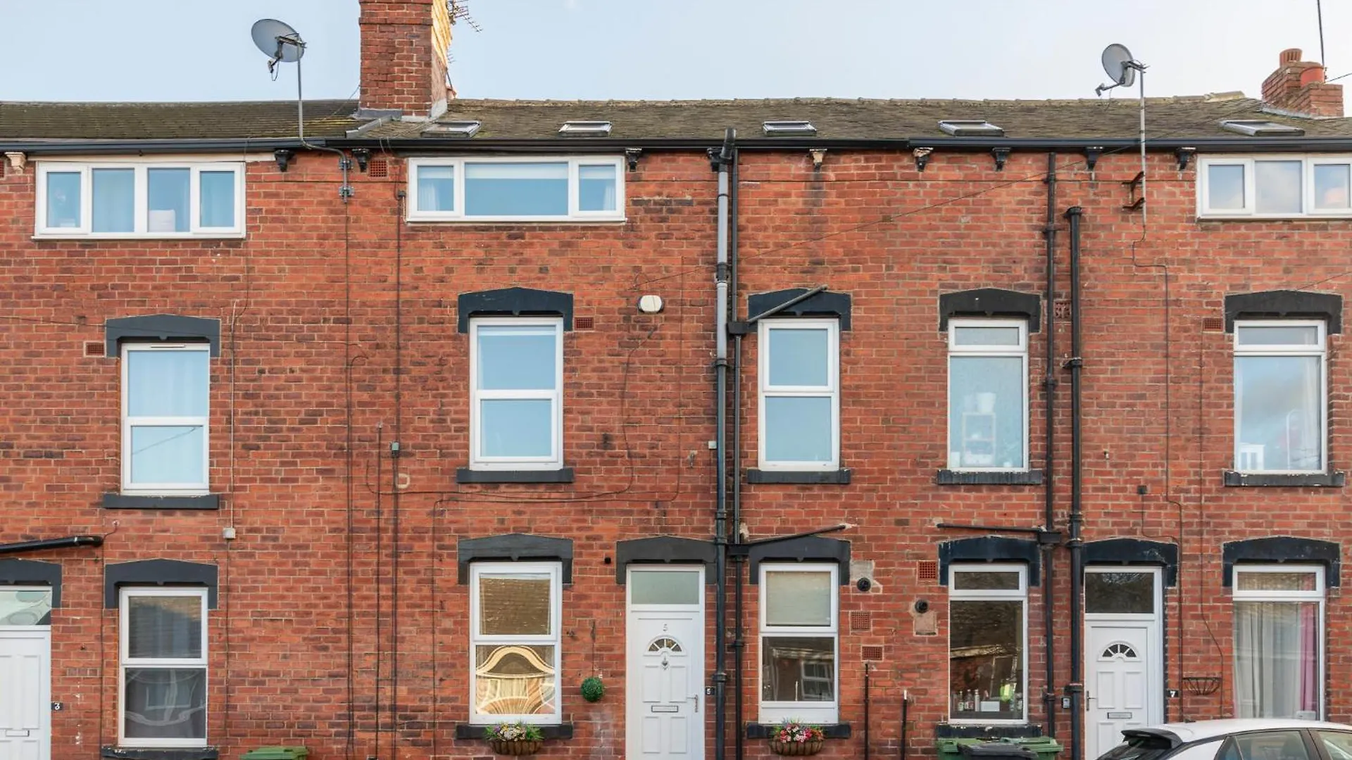 Feriehus Spacious 2 Bedrooms House Near Leeds Centre, Free Parking, Ideal For Contractors & Long Stays - Nordstay Beeston Hill